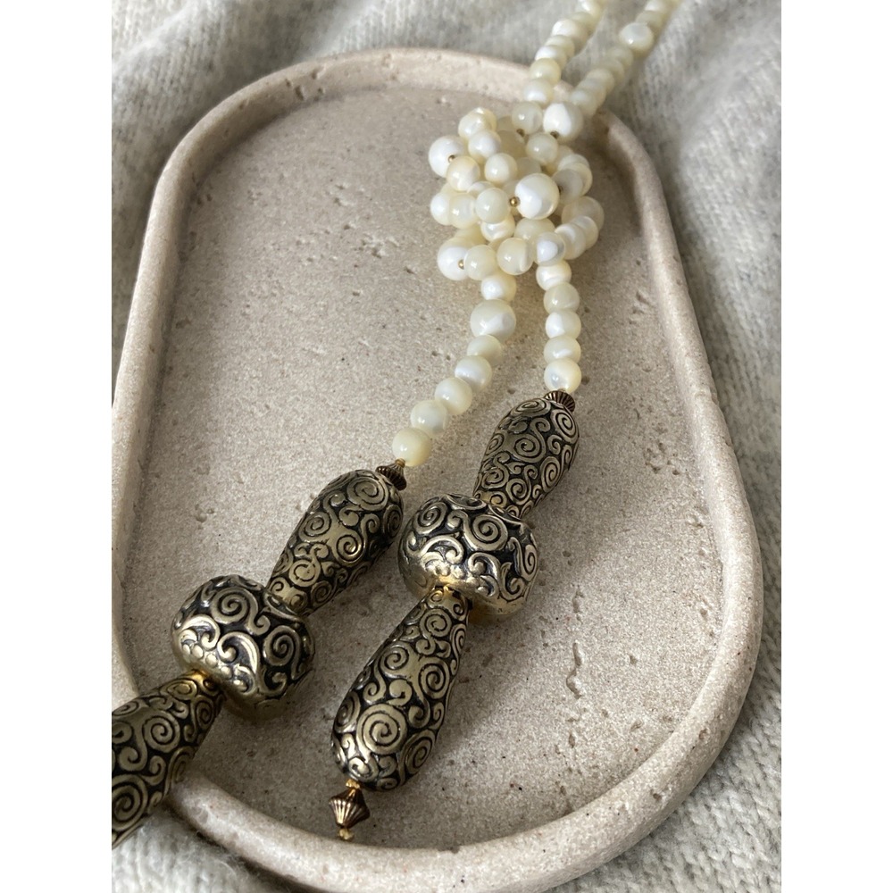 Mother Of Pearl Tassel Lariat Necklace Chunky Bronze Tassel Knotted Center Heavy